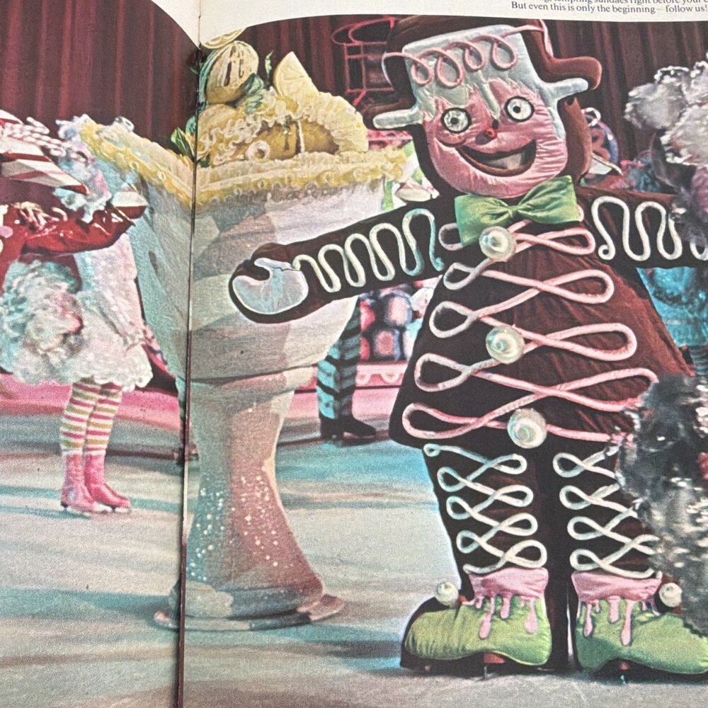 Ice Capades 28th Edition Program & Program Booklet (Copyright 1968) - Picture 11 of 16